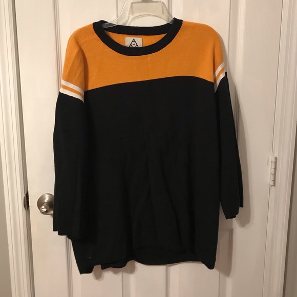 unif colorblock sweater
